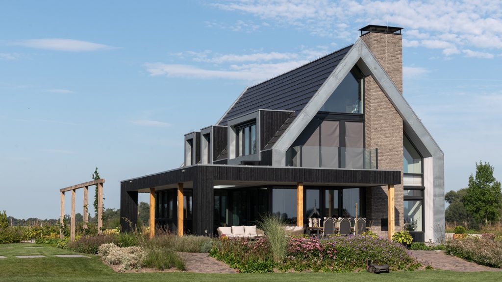 Moderne villa midden in groene omgeving Leerdam